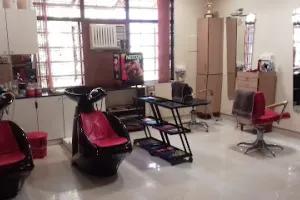 Urvashi Beauty Parlour