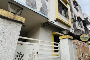 The Lookz Beauty Parlour and Spa