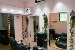 RR beauty salon (only for ladies)