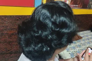 Sensation ladies beauty parlour &amp; Shoppe