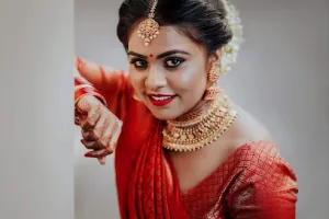Aura Beauty Parlour
