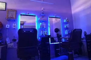 The Rootz Unisex Salon