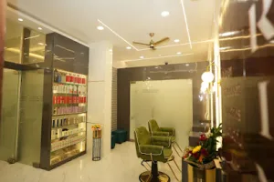 Rinku's Beauty Salon &amp; Makeup Academy