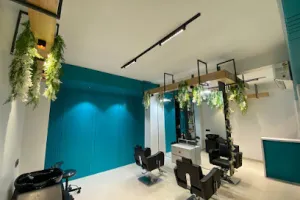 Adore Unisex Salon