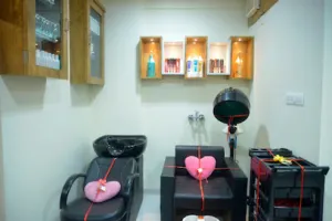 Dulhan Beauty Salon &amp; Training Institute