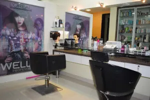 Oshin Beauty Parlour- Ladies Salon