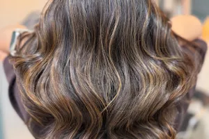 Anita Yadav Beauty Studio &amp; Academy
