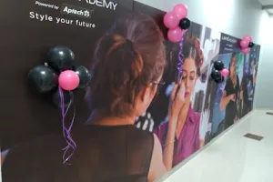 Lakmé Academy Powered by Aptech