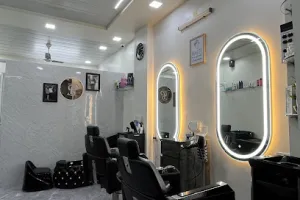 PAYAL BEAUTY SALON