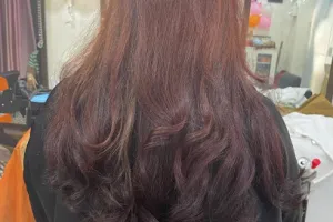 Saffron Beauty salon