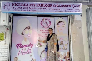 Nice Beauty Parlour