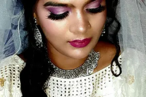 Monika Beauty Parlour &amp; Spa for ladies