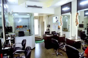 Manankita Salon