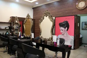 Enrich Salon Viviana Mall - Thane