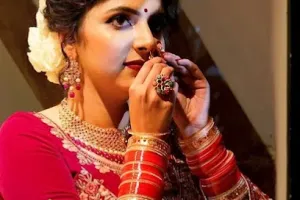 Lovely Beauty Parlour