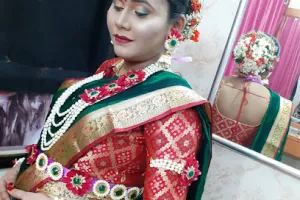 Mansi Beauty Parlour