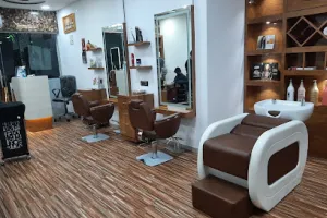 Siren Salon And Academy