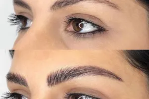 Ronak Beauty Salon &amp; Academy