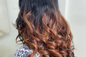 Akshaay - Unisex Salon &amp; Academy