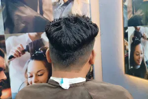 Uv Hair kating salon