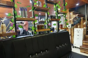 Rock Paper Scissors - Unisex Hair Salon