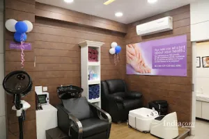 Naturals Salon