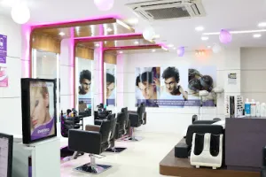 Naturals Salon