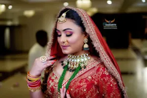 Aarushi makeup studio &amp; academy