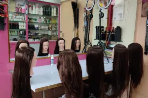 Saloni Beauty Care