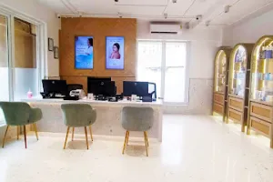 The AgeLess Clinic