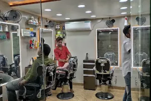 Max salon