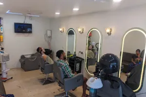 NEW LOOK HAIR SALON