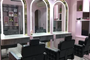 Zaini Beauty Salon