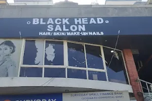 BLACK HEAD UNISEX SALON -Ladies Salon |Best Ladies Salon in karelibaug Vadodara