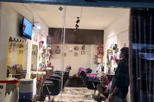 big boss hair salon