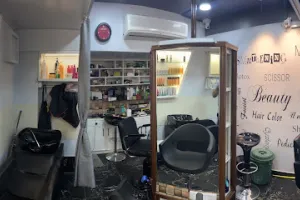The Professional Beauty Point Salon - Best Beauty Parlour &amp; Unisex Salon in Bhavnagar | Best Bridal &amp; Groom Makeup Studio