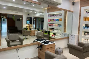 Nine Zero One Salon