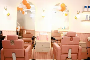 Glo with Flo Beauty Salon