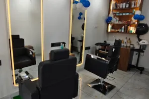 Keshvi Salon
