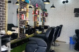 SHOWMAN HAIR SALON