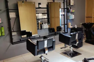 Honey's Beauty salon