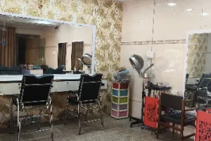 Fida's Makeover Beauty Parlour