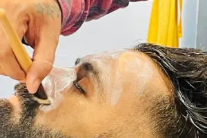 Golden hair salon