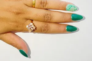 Visionary Nails