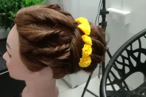 Moon professional beauty salon and Home services