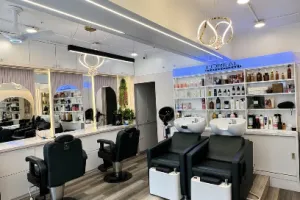 Apple Beauty Salon
