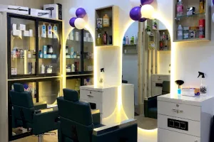 Muse Unisex Salon