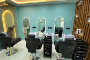 Artistry Family Salon