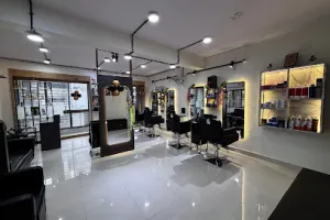 RJ'S FAMILY SALON