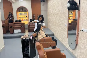 Infinity unisex salon